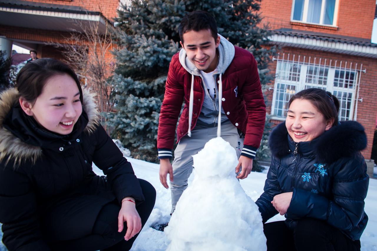Interhouse Almaty Hostel Екстериор снимка