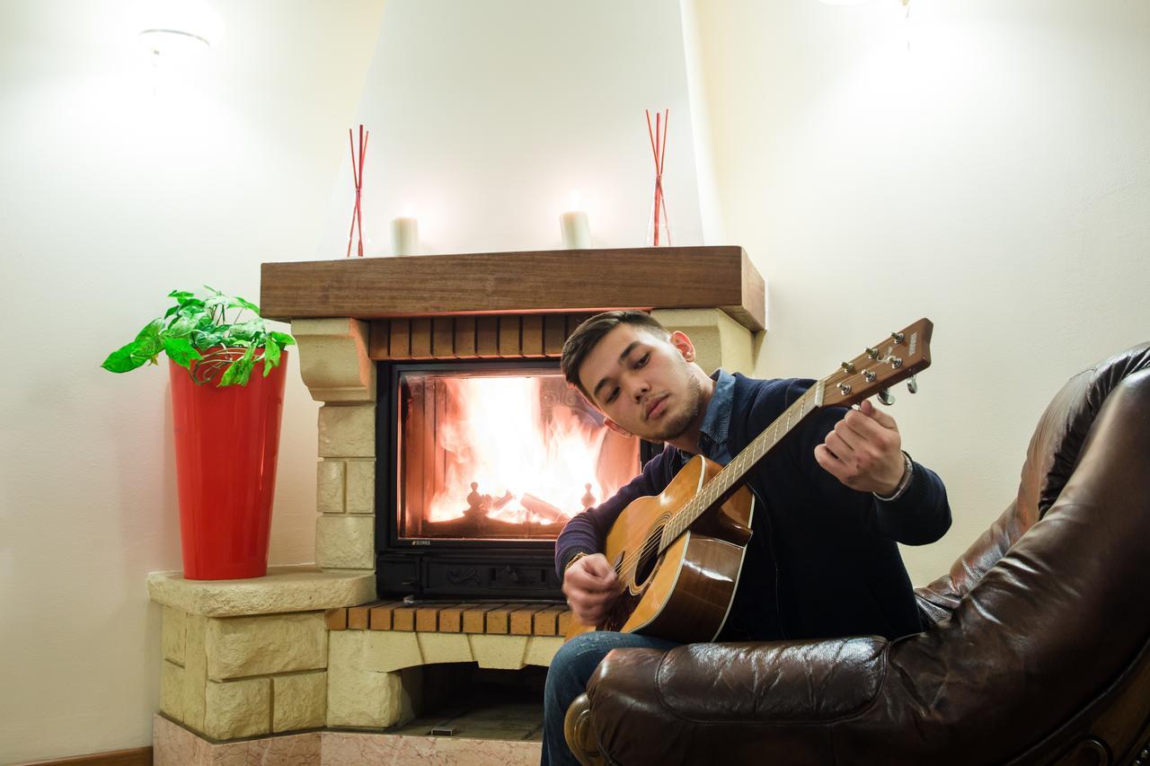 Interhouse Almaty Hostel Екстериор снимка
